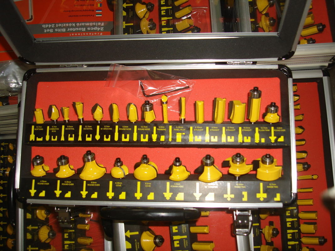 TC-024A Ręcznie Router Machine Parts 24PCS TCT Router ustawiony bit do obróbki drewna